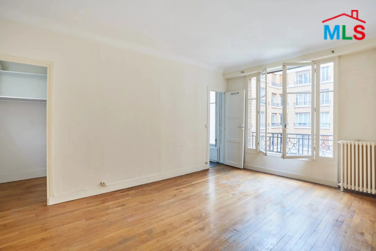 2-BEDROOM APARTMENT FOR SALE l PARIS 16ème l FRANCE - 83m2