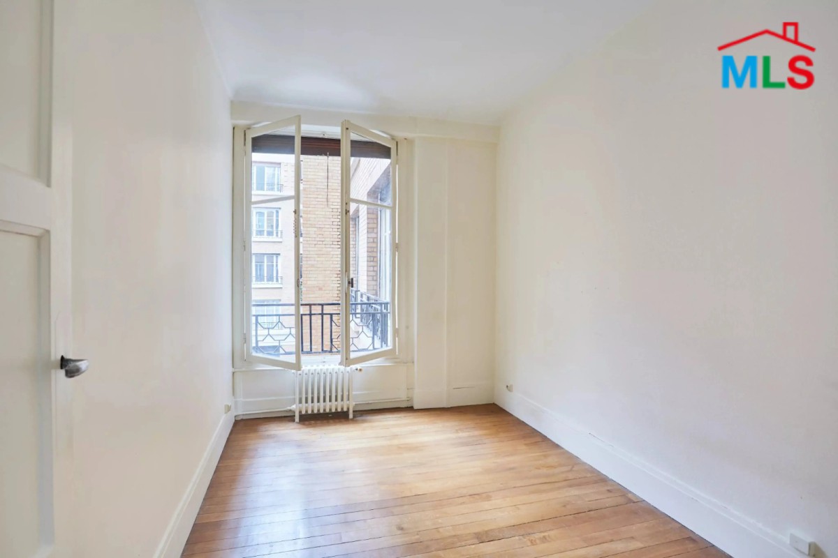 2-BEDROOM APARTMENT FOR SALE l PARIS 16ème l FRANCE - 83m2
