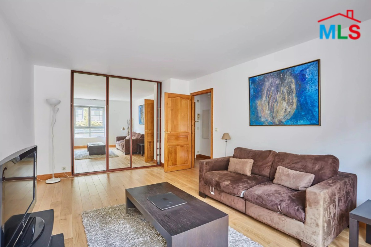 ONE BEDROOM APARTMENT FOR SALE l PARIS 16ème l FRANCE - 48m2