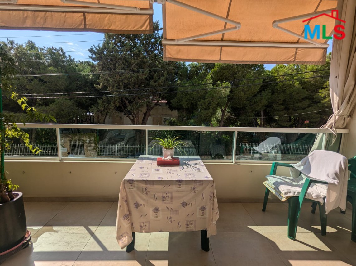 High-End 2-Bedroom Apartment For Sale in Aamchit