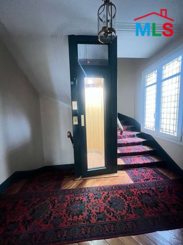 BEAUTIFUL 3-BEDROOM APARTMENT FOR SALE l PARIS 16ème l FRANCE - 147m2