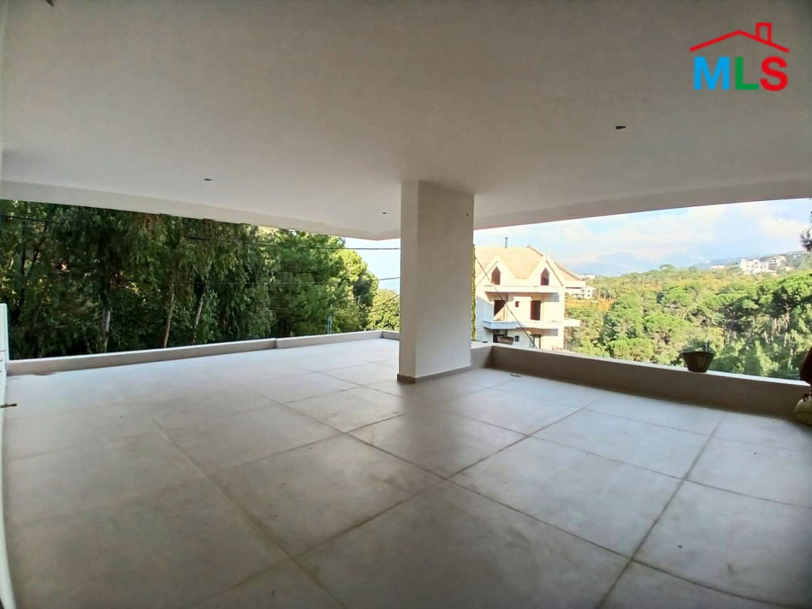 Apartment For Sale in a Prime Location in Sakyet El Misk, Bhorsaf