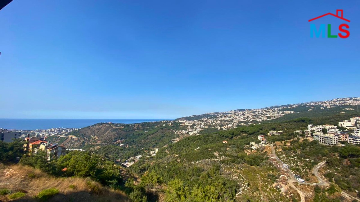 Spacious Apartment with a Beautiful View For Sale in Qornet El Hamra