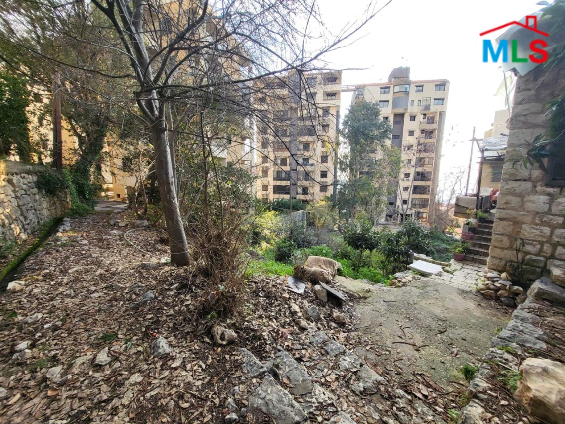 Land with Old House For Sale in Sahel Alma