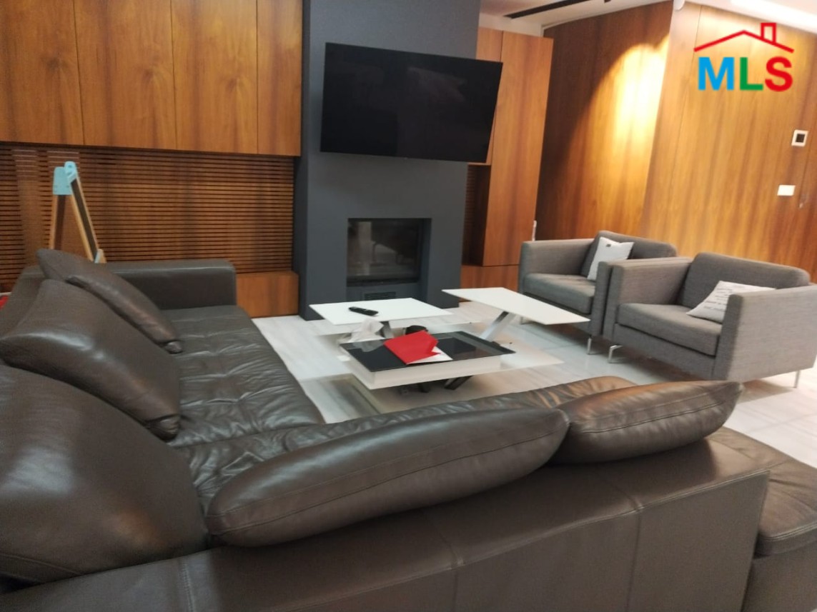 Spacious & Modern Apartment For Sale in Adma