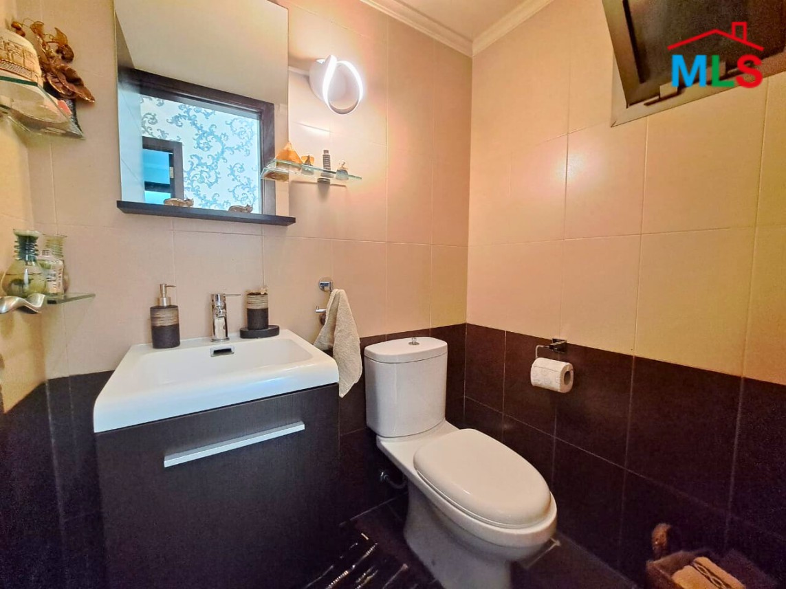 Decorated Fully Furnished Apartment For Sale in Jdeideh