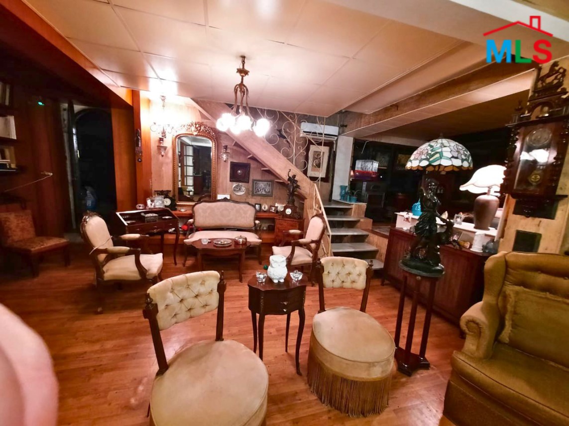 Villa With a Large Garden & Terrace For Sale in Naccache