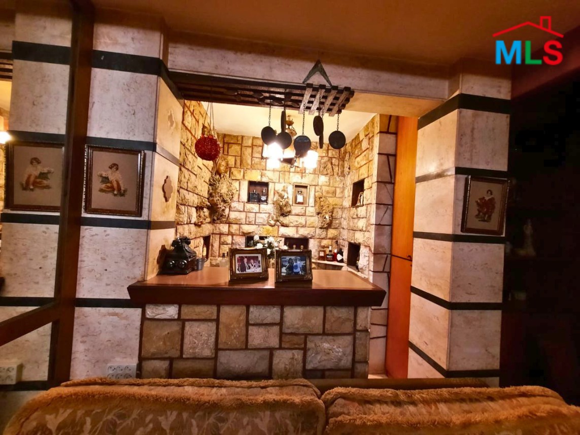 Villa With a Large Garden & Terrace For Sale in Naccache