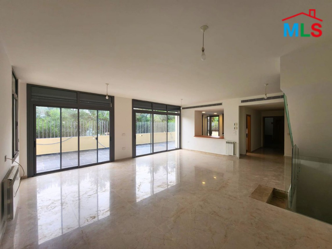 Luxurious Decorated Triplex For Sale in Yarzeh