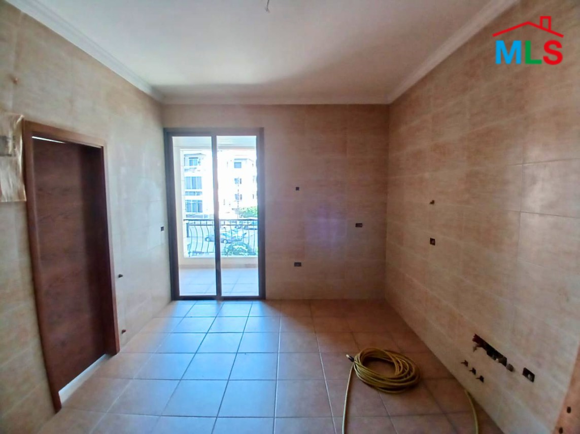 4-Bedroom Apartment With Garden For Sale in Kornet Chehwan