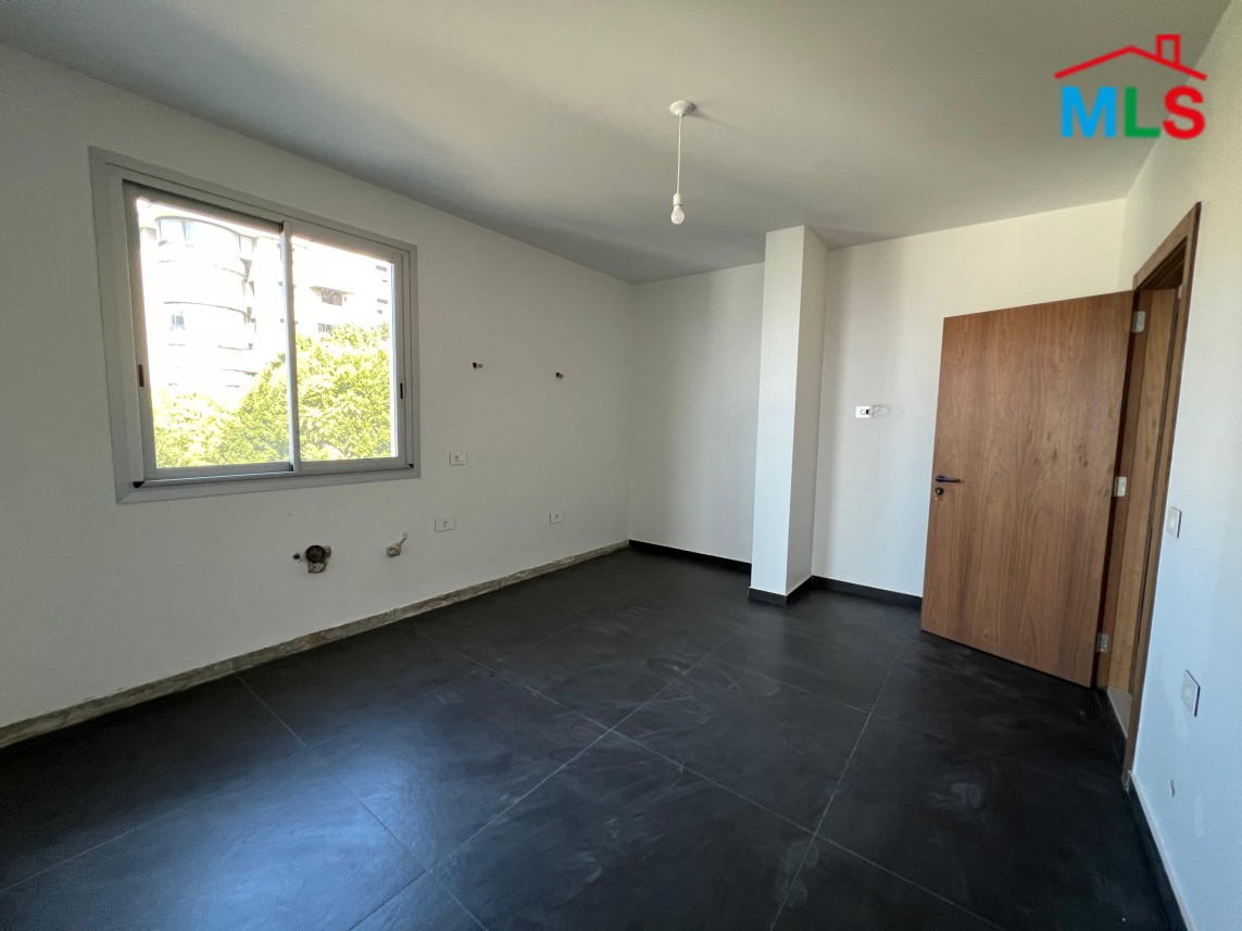 High-End 300 SQM Apartment For Sale in Kfarhbeib