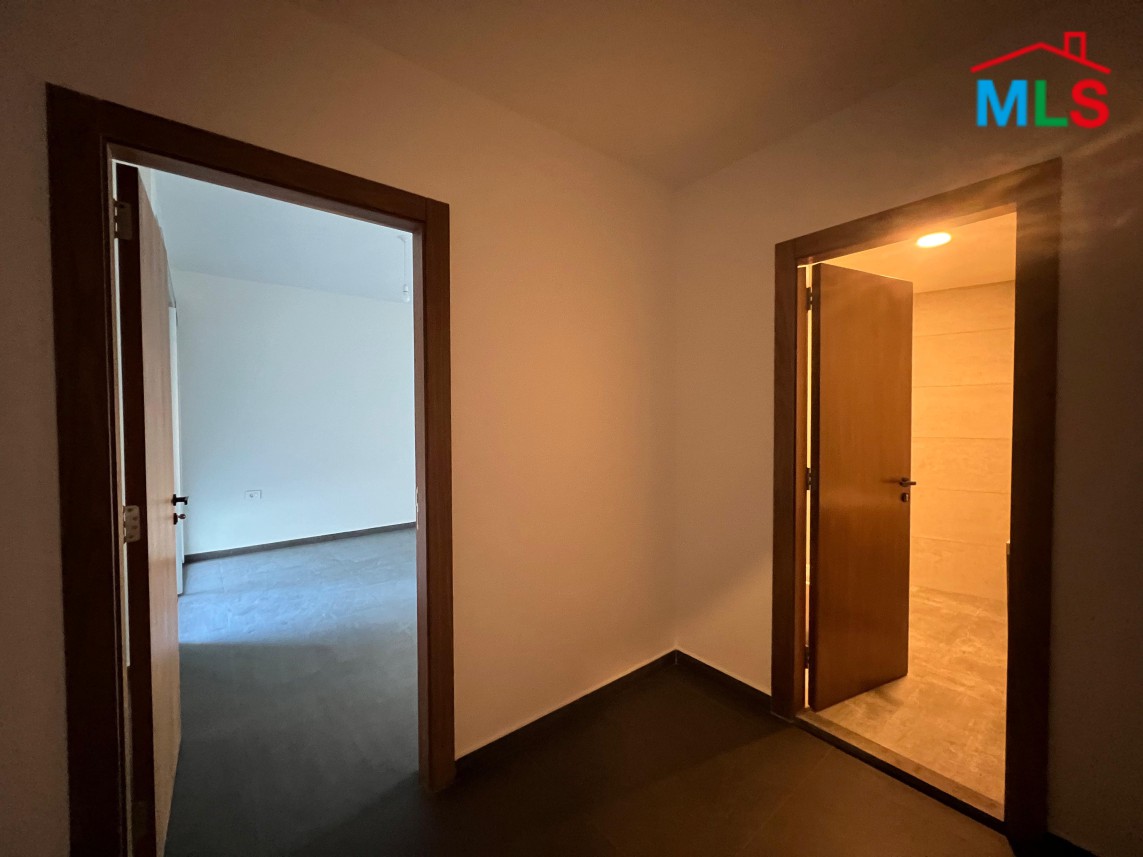 High-End 300 SQM Apartment For Sale in Kfarhbeib