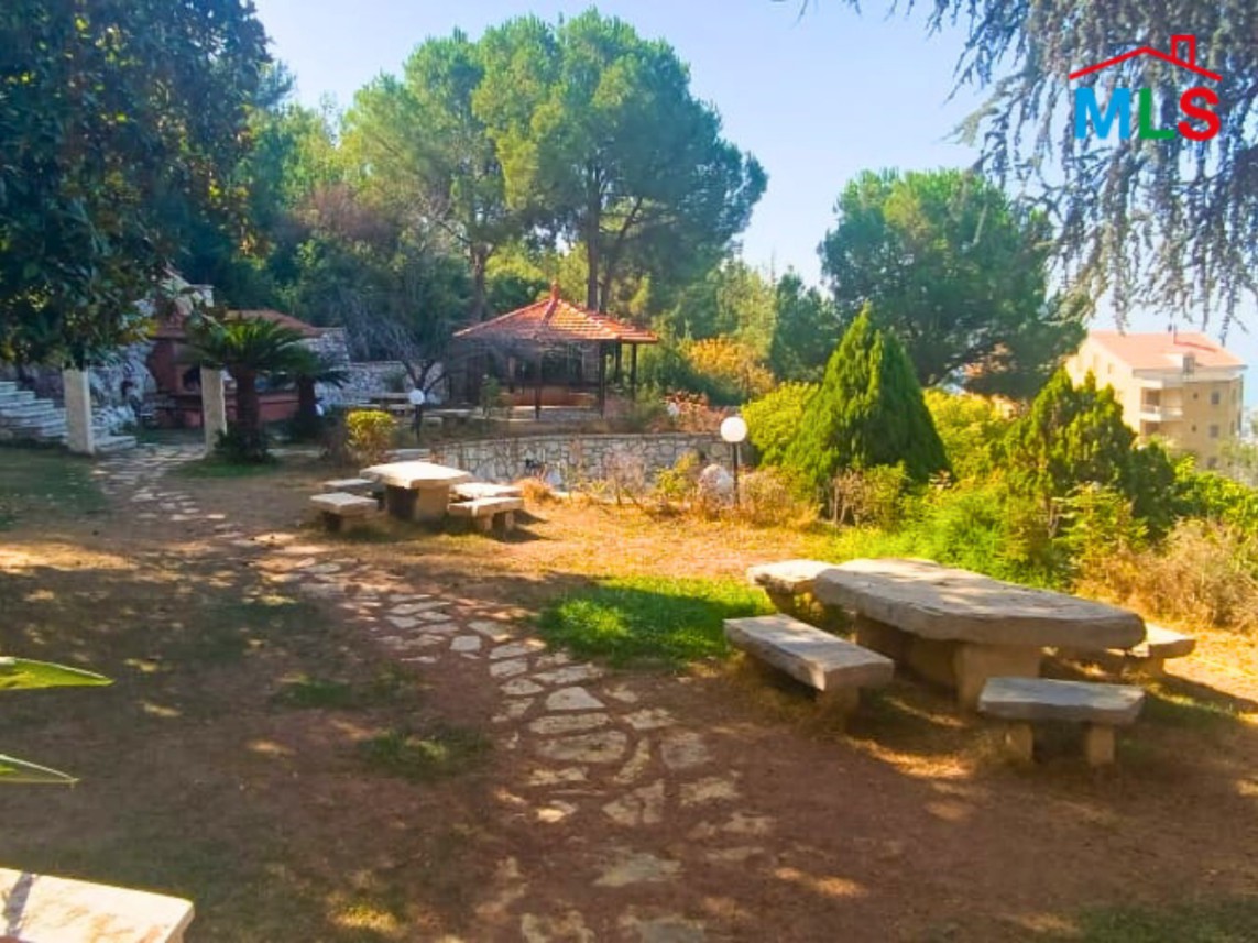 Luxurious Villa With Gardens & an Amazing View For Sale in Ghazir