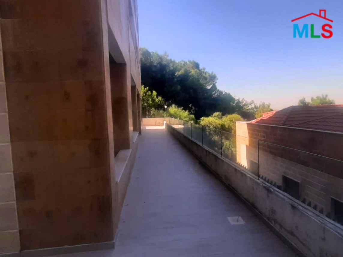 4-Bedroom Apartment With Terrace For Sale in Ain Saadeh