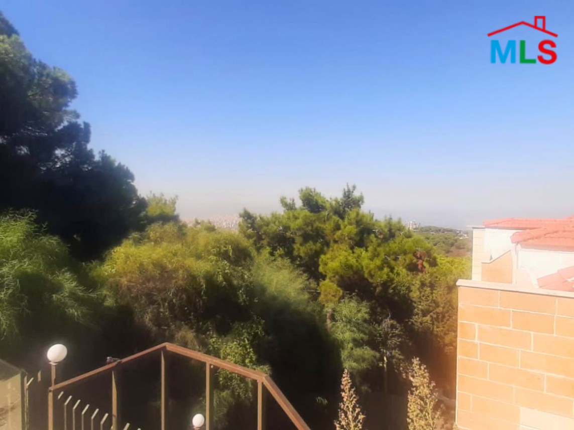 4-Bedroom Apartment With Terrace For Sale in Ain Saadeh