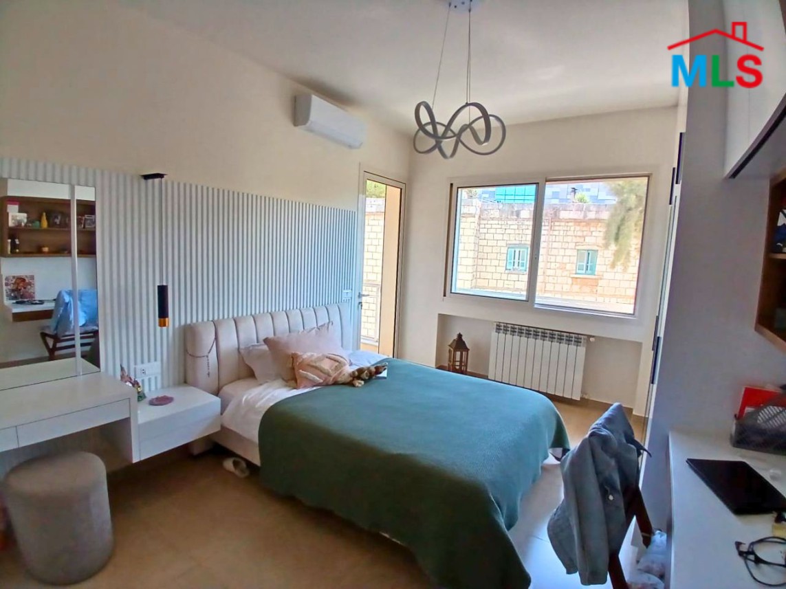 Spacious & Decorated Apartment With Amazing View For Sale in Kornet Chehwan