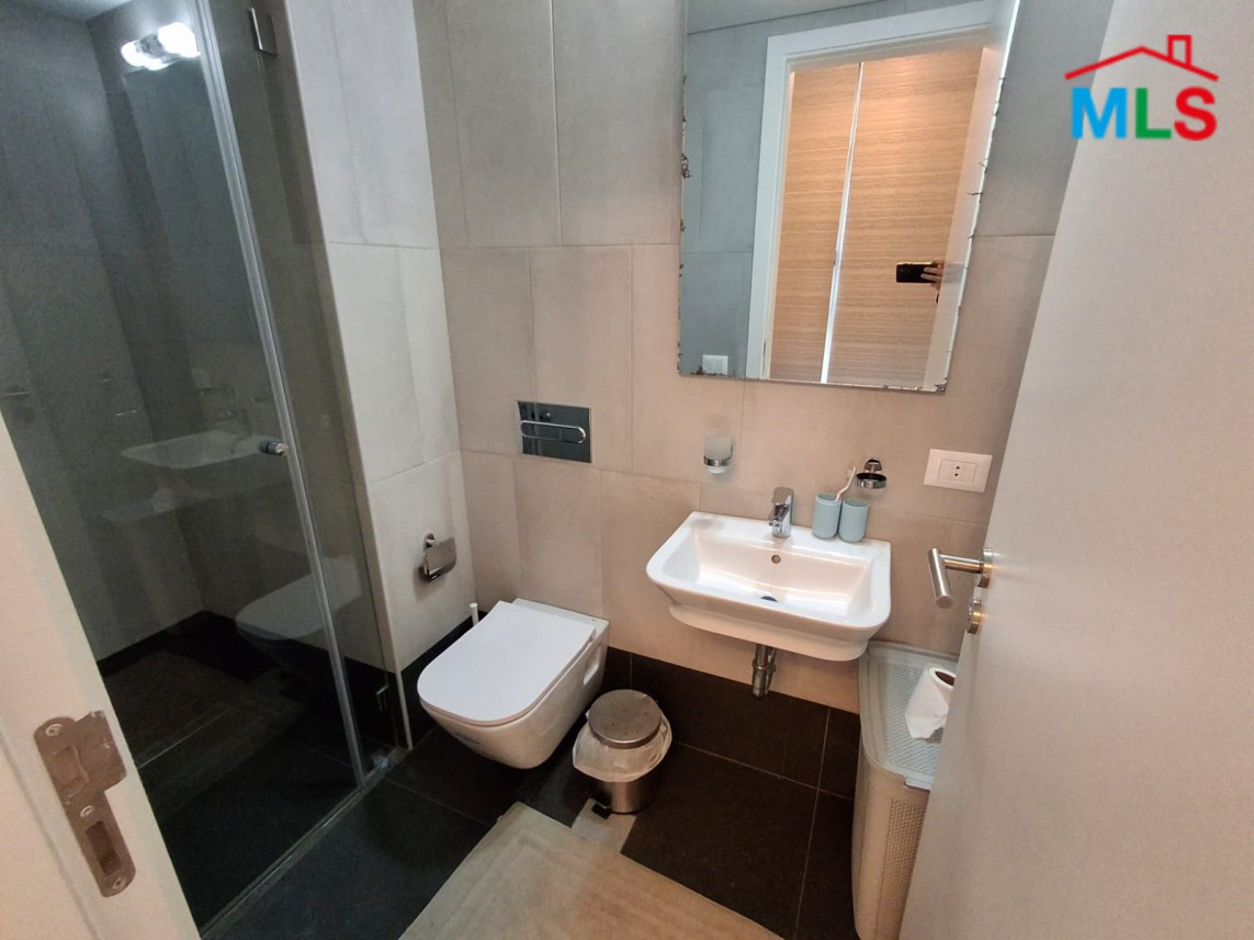 Furnished One Bedroom Apartment For Sale in Achrafieh, Monot