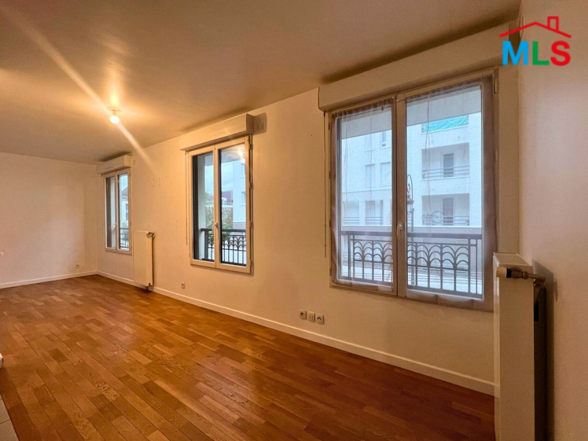 1-BEDROOM APARTMENT FOR SALE | PUTEAUX FRANCE - 39 m2