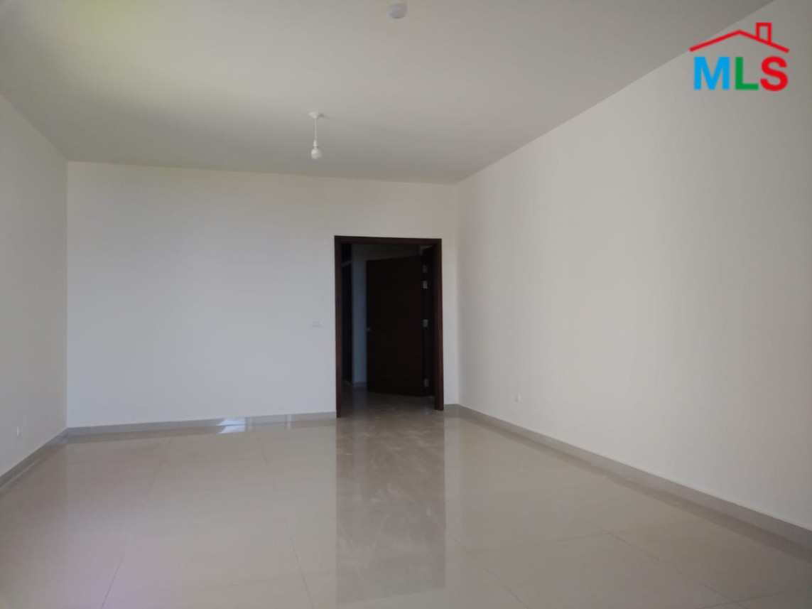 Spacious Apartment For Sale in Maaysra With 70 sqm Garden