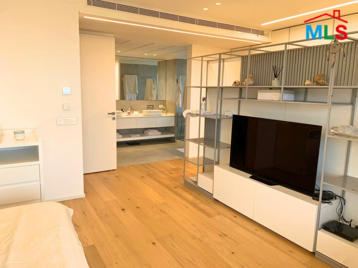 Modern Duplex With Seaview For Sale in Batroun Kfaraabida