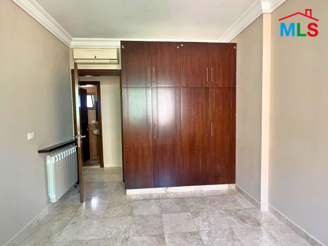 Spacious Apartment For Sale in Achrafieh, Sioufi