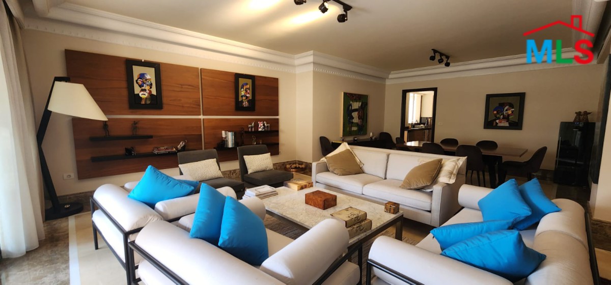 Stunning & Spacious Apartment For Sale in Baabda
