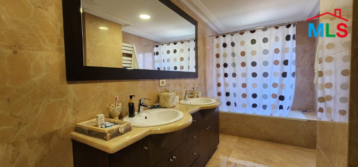Stunning & Spacious Apartment For Sale in Baabda