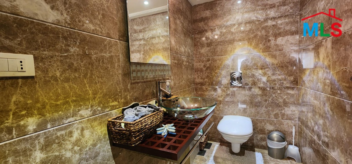 Stunning & Spacious Apartment For Sale in Baabda