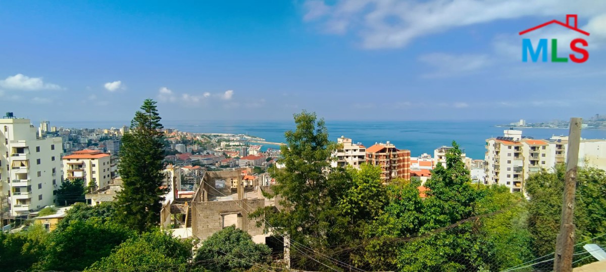 Old House With Garden For Sale in Ghadir, Jounieh