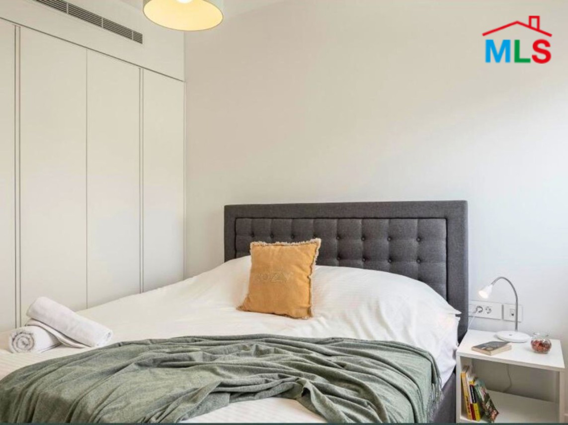 Bright & Unfurnished Apartment For Sale in Mar Mikhael