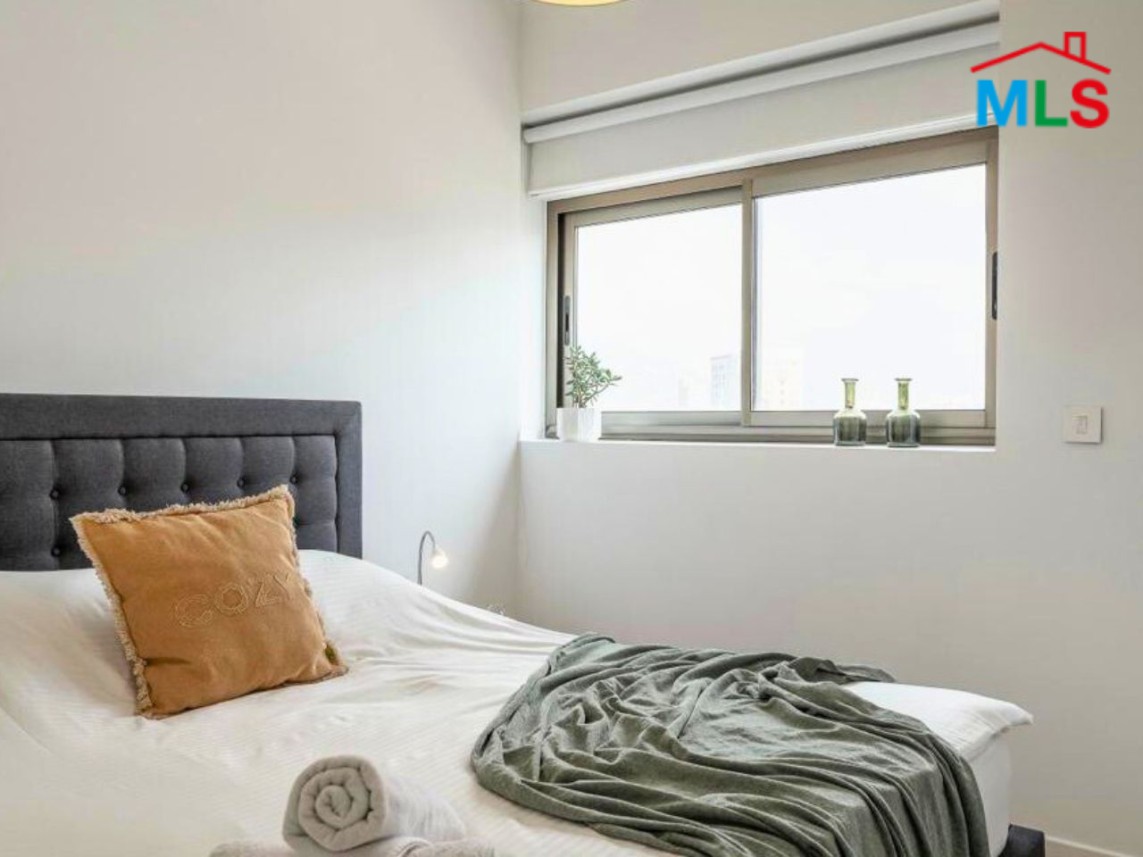 Bright & Unfurnished Apartment For Sale in Mar Mikhael