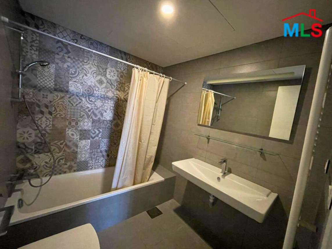 Bright & Unfurnished Apartment For Sale in Mar Mikhael