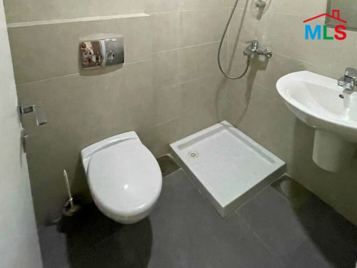 Bright & Unfurnished Apartment For Sale in Mar Mikhael
