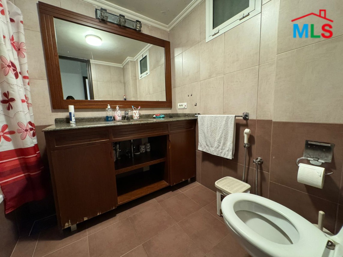 Semi-Furnished & Fully Decorated Apartment For Sale In Tilal Ain Saadeh