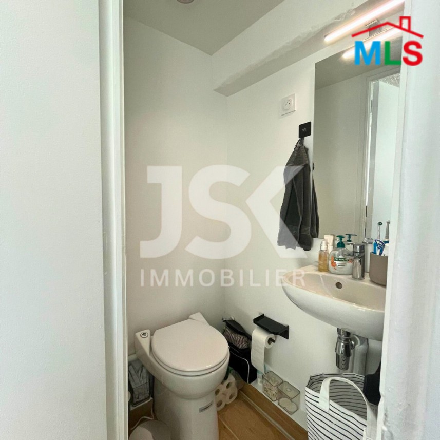 CHARMING STUDIO FOR SALE | PARIS 17ème | TERNES - 11 m2