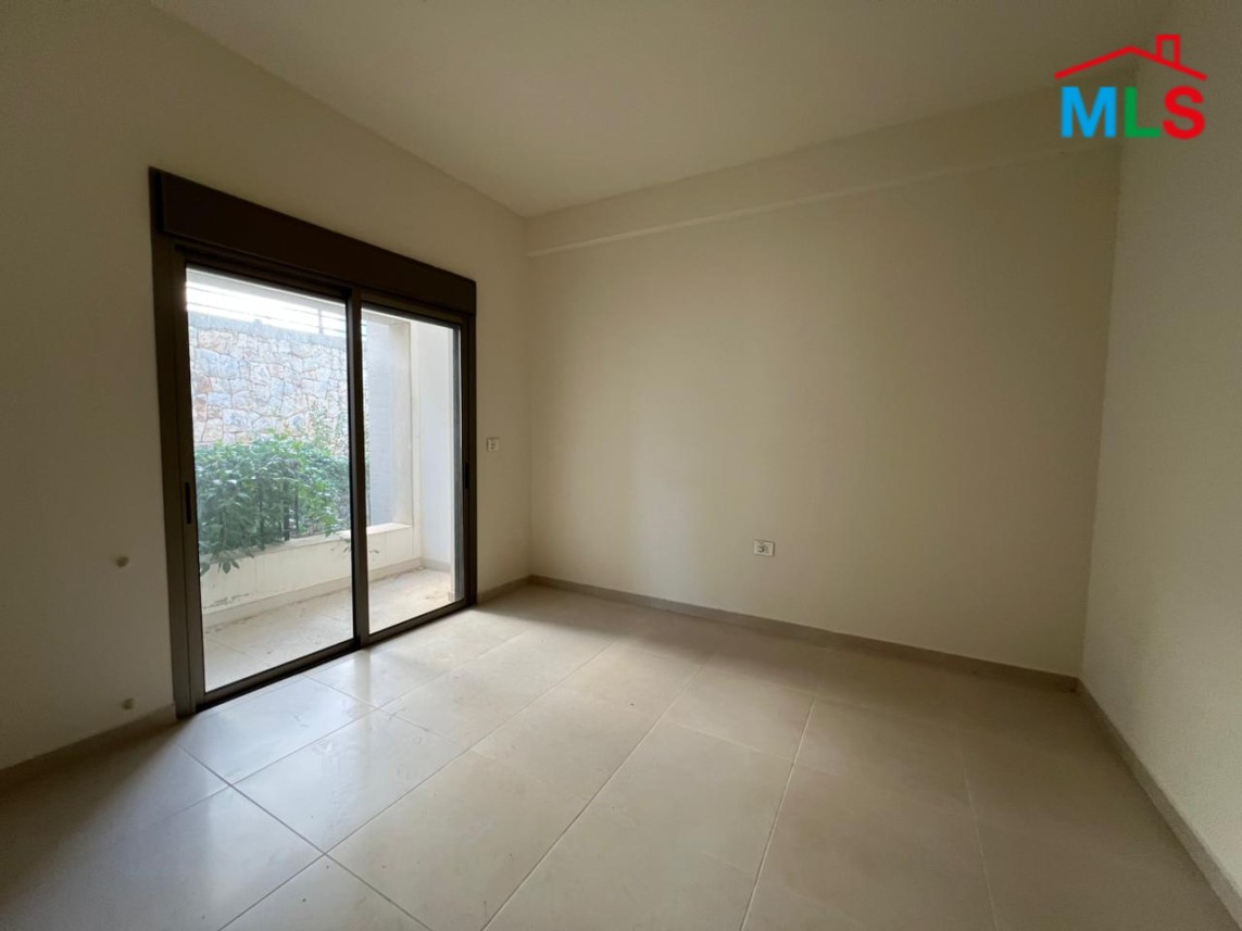 Apartment With Terrace For Sale in Adma