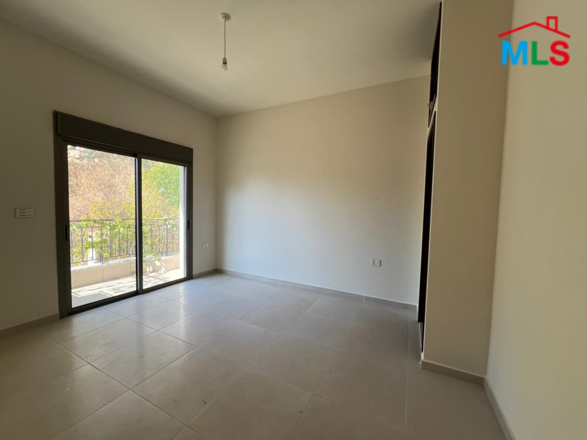 Apartment With Terrace For Sale in Adma