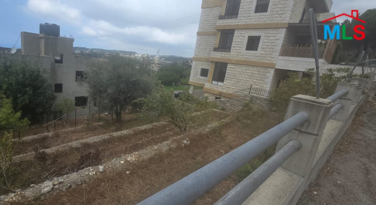 A 550 SQM Land For Sale In Ghedras