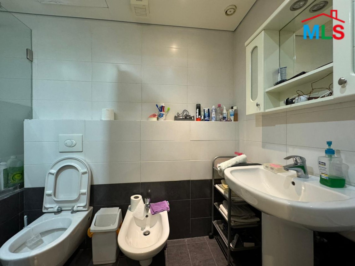 Spacious Fully Decorated Apartment For Sale in Ain Saadeh