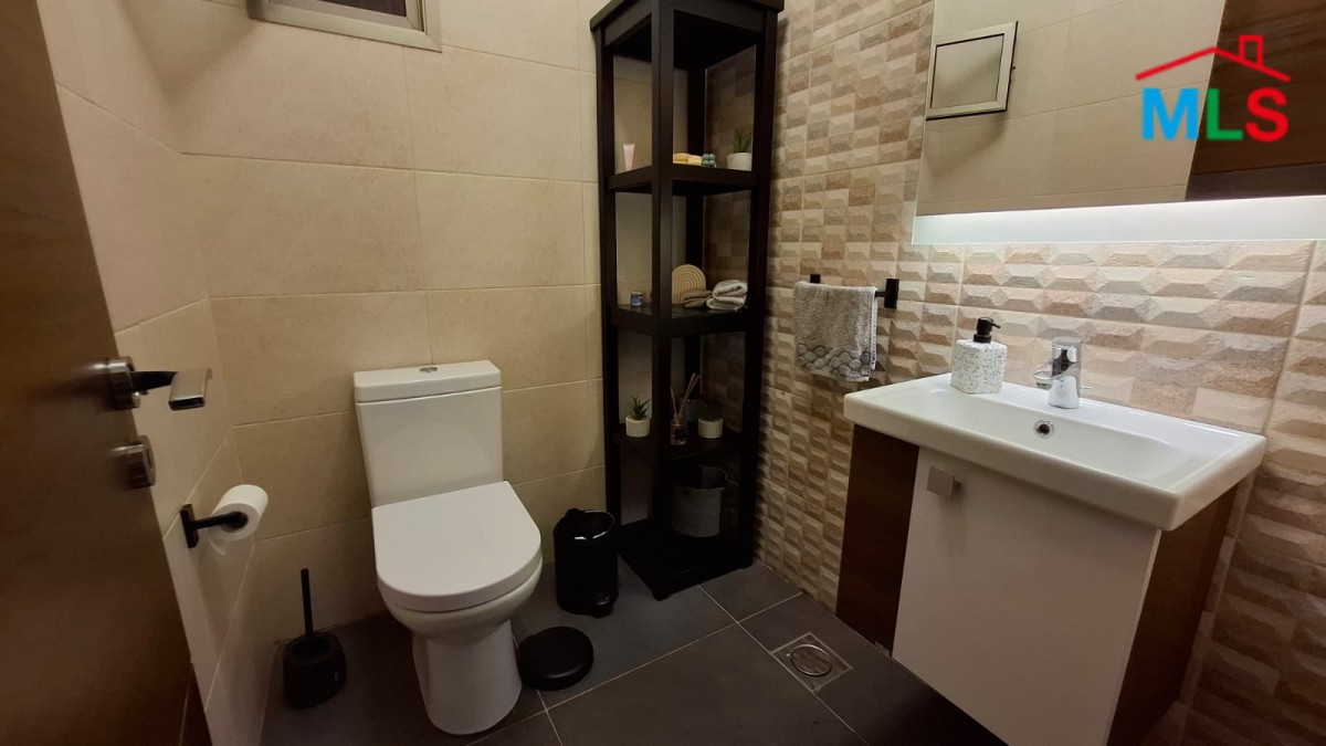 Super Deluxe Apartment For Sale In Jdayel