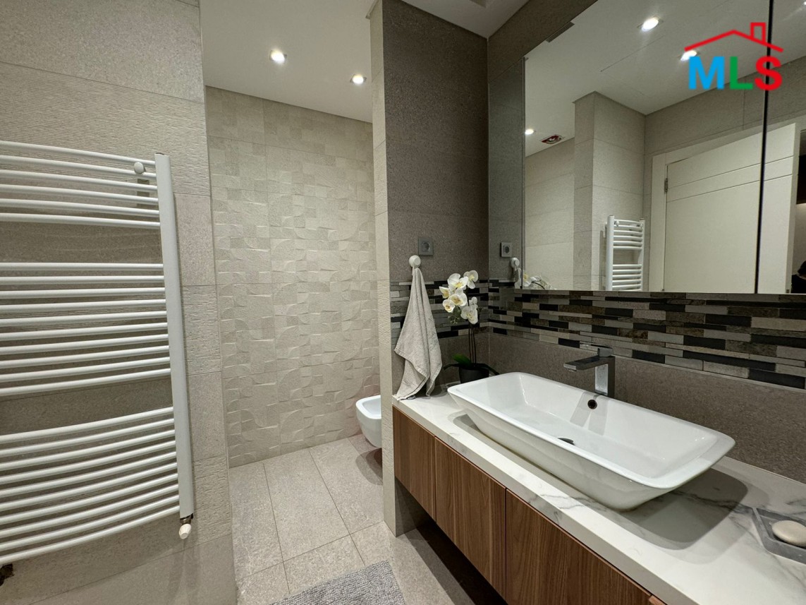 Brand New Super Deluxe Fully Furnished Apartment For Sale In Qannabet Broumana