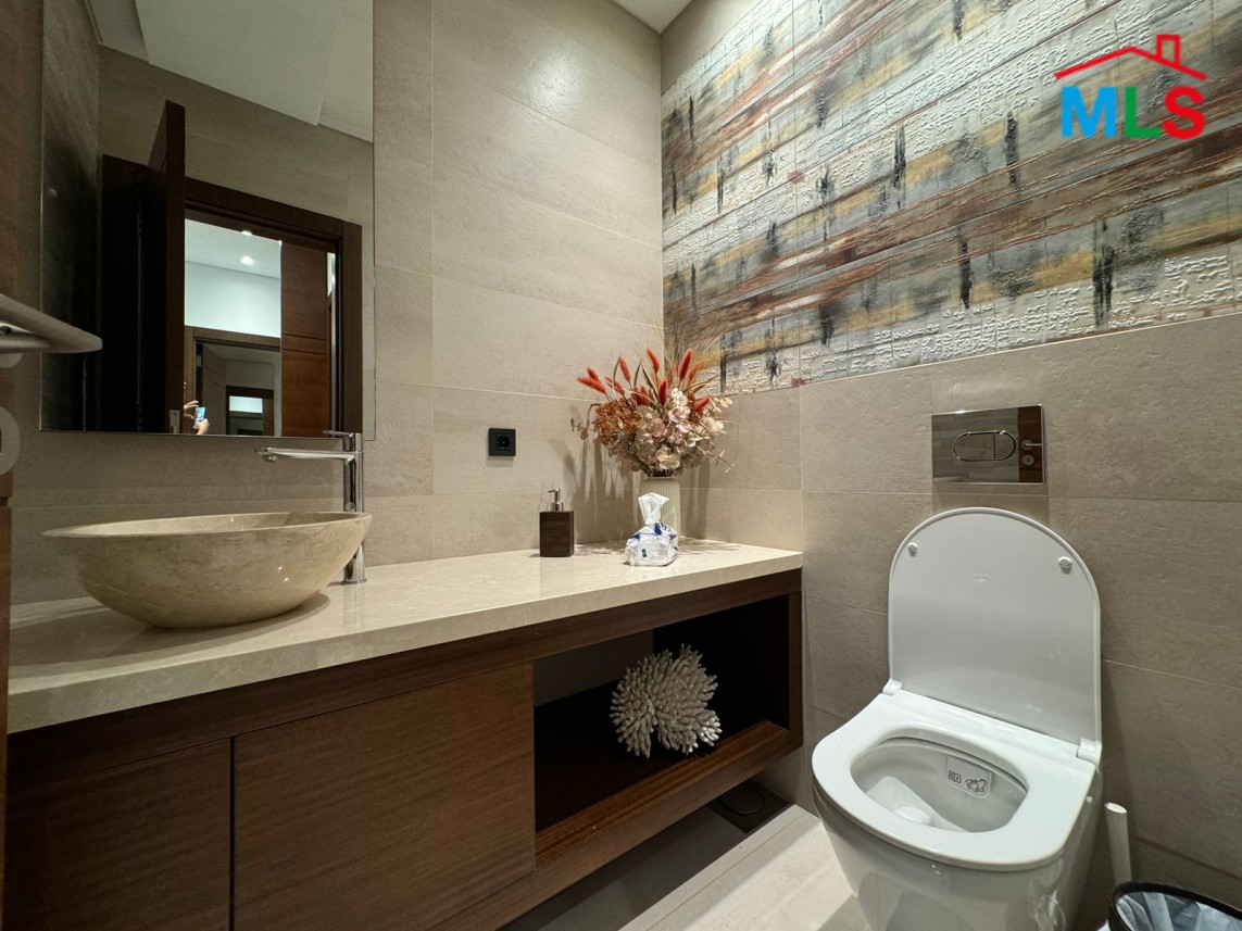 Brand New Super Deluxe Fully Furnished Apartment For Sale In Qannabet Broumana
