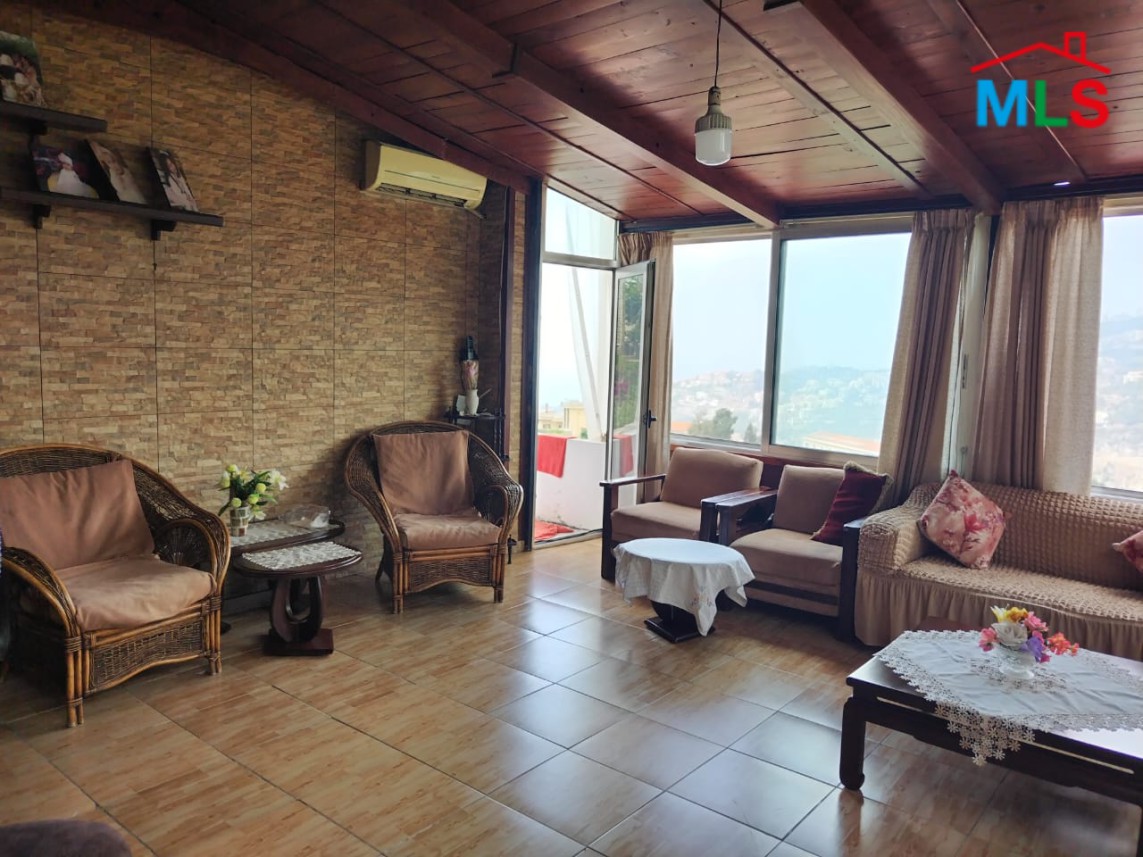 Old House For Sale in Ghazir With Mountain View