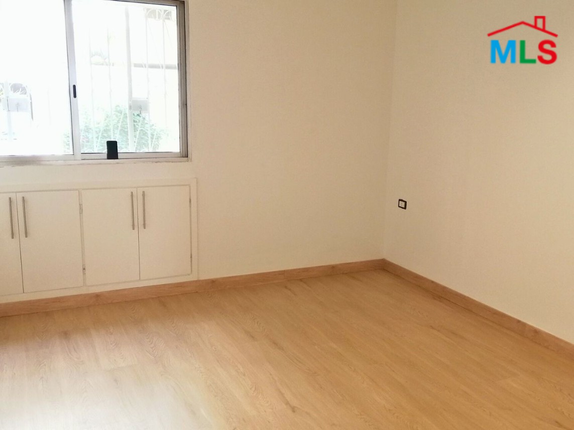 Spacious & Bright Renovated 3-Bedroom Apartment For Sale in Achrafieh, Nazareth