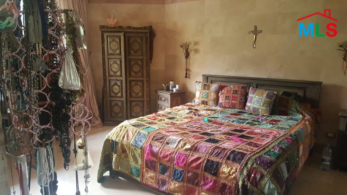 Spacious Sublime Villa With Garden For Sale In Mansourieh