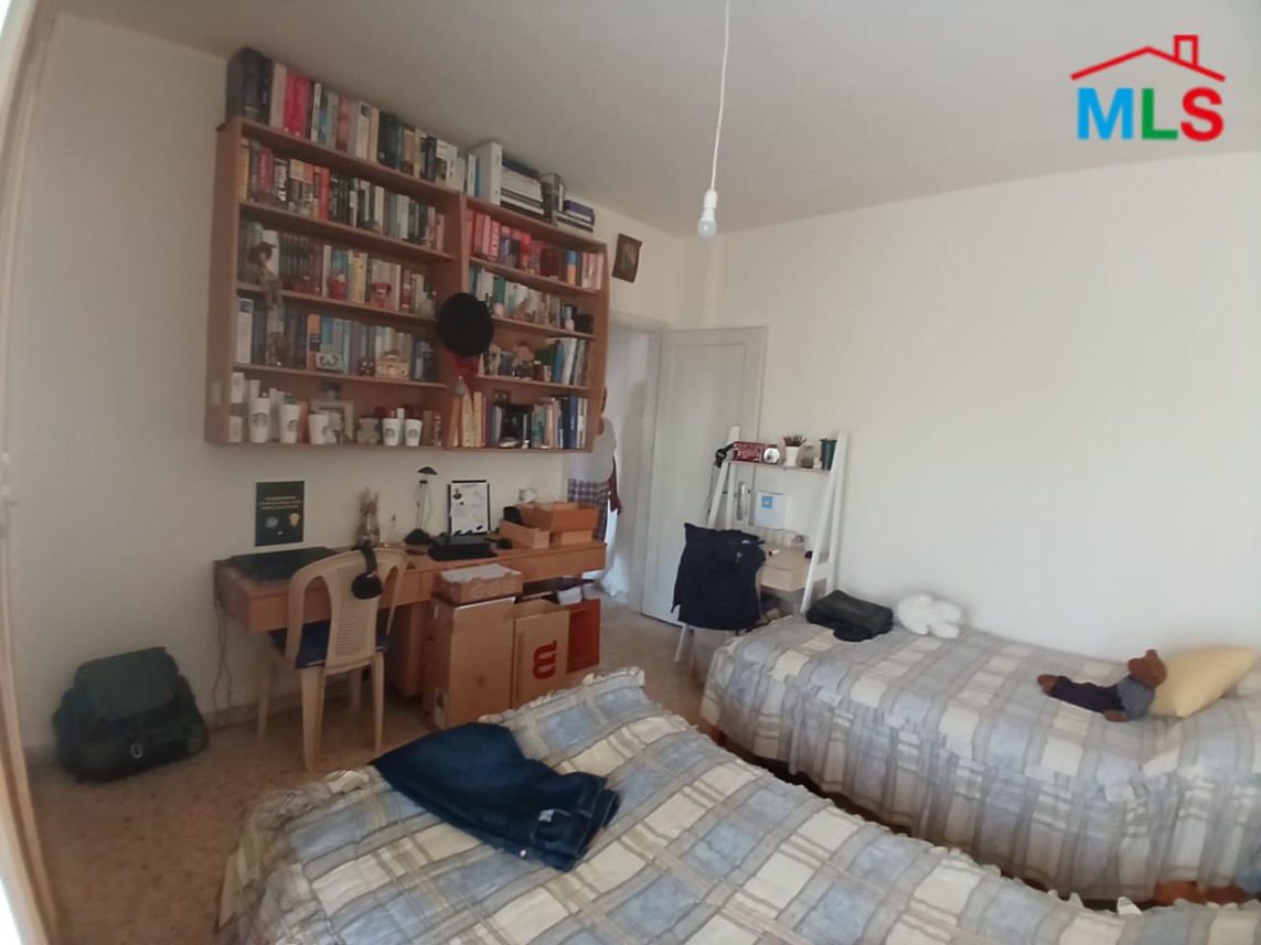 Spacious Apartment for Sale In Naccache