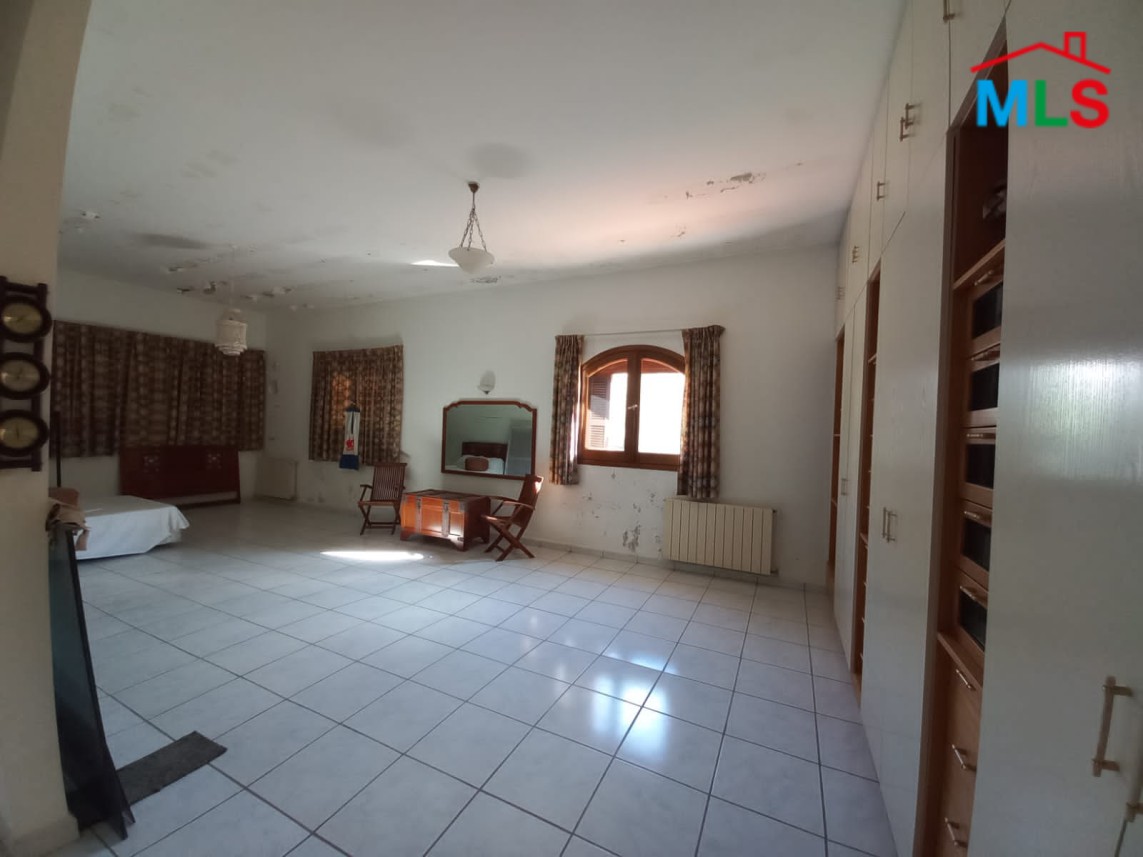 1,250 SQM Villa With 1,600 SQM Land For Sale in Bikfaya-Ain el Ash