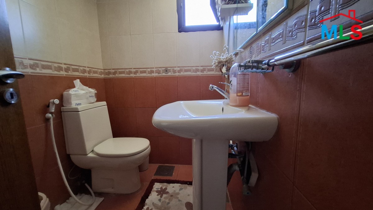 Apartment For Sale In The Middle Of Jbeil City