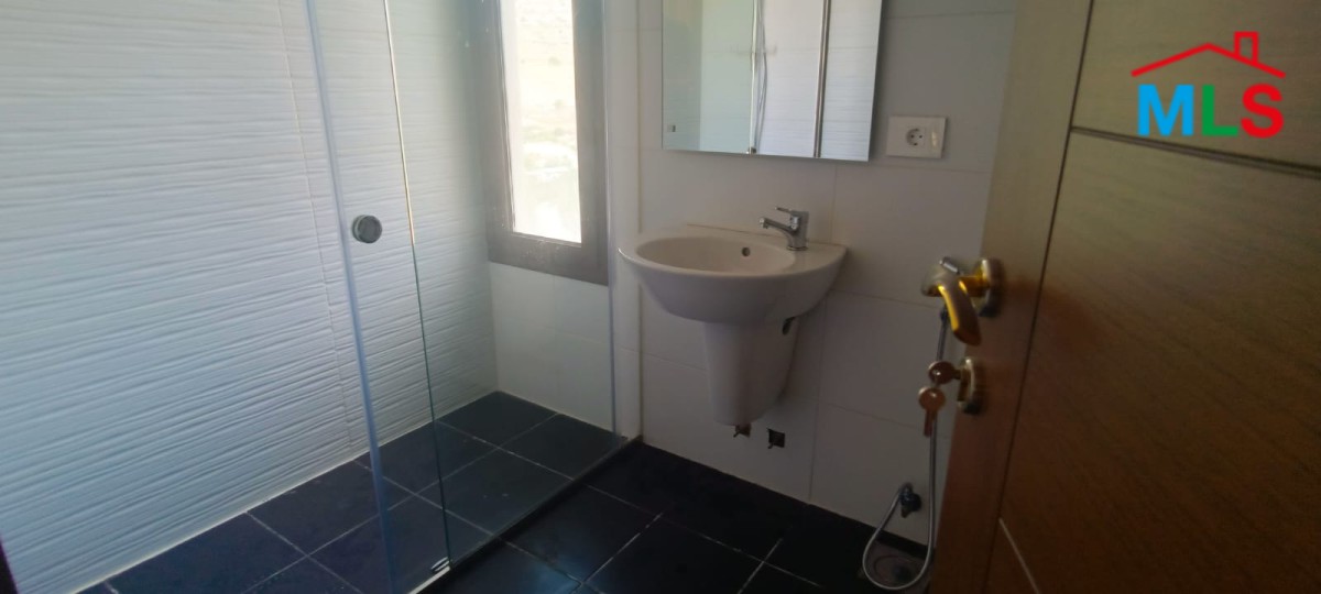 Furnished Chalet With Garden For Sale in Chabrouh