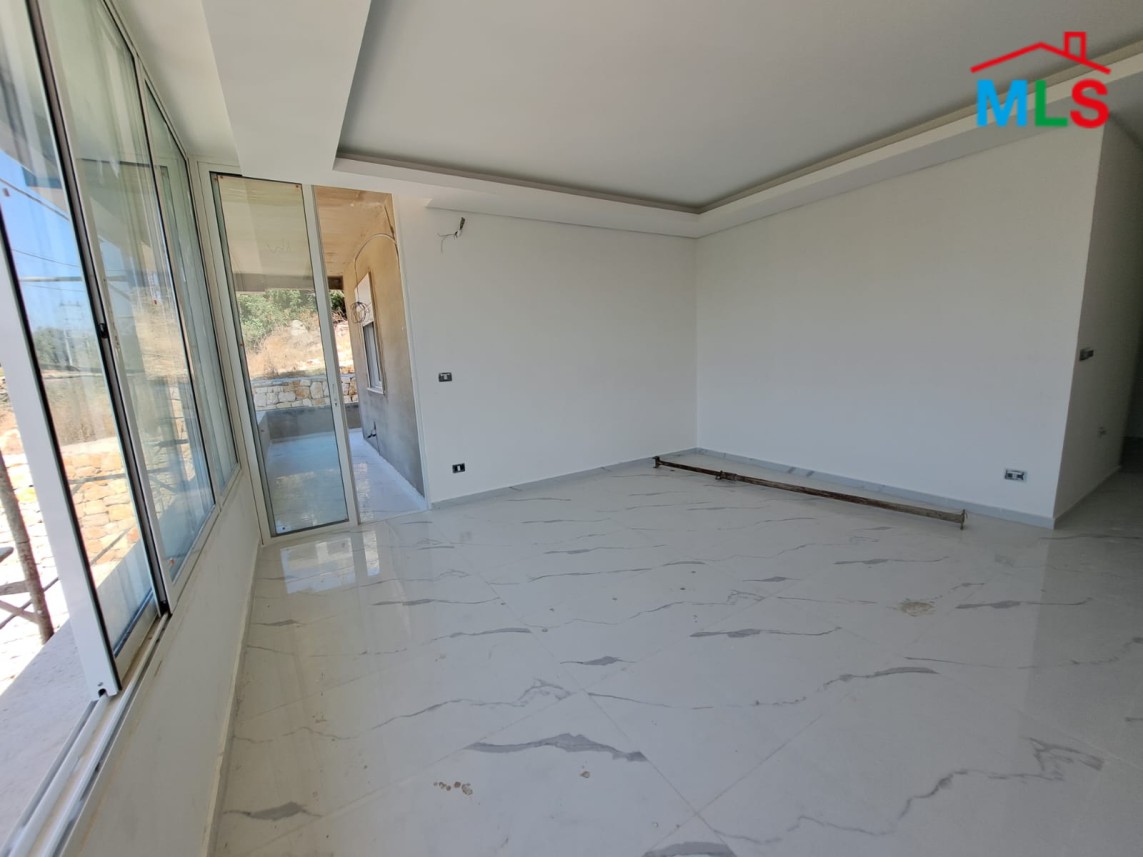 3-Bedroom Apartment For Sale in Hosrayel